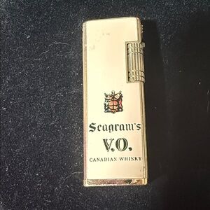 Seagram's V.O. Gold Lighter